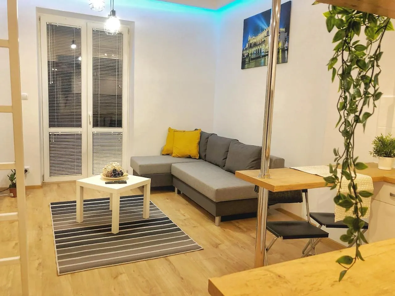 Aparthotel Fox Center Krakkó 0*,  Lengyelország
