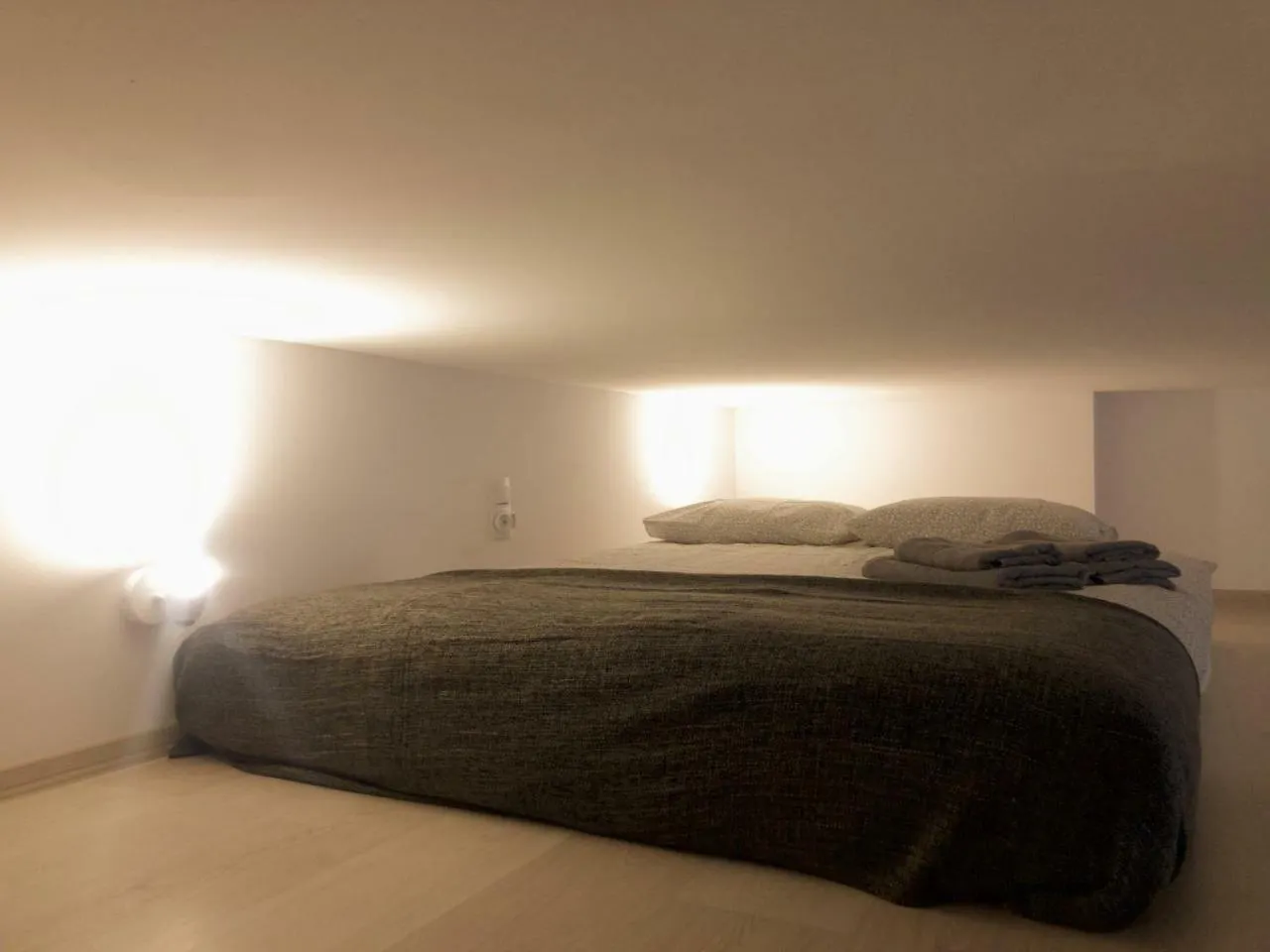 Aparthotel Fox Center Cracovia 0*,  Polonia